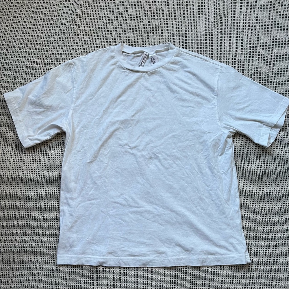 H&M Divided White Tee Size Small